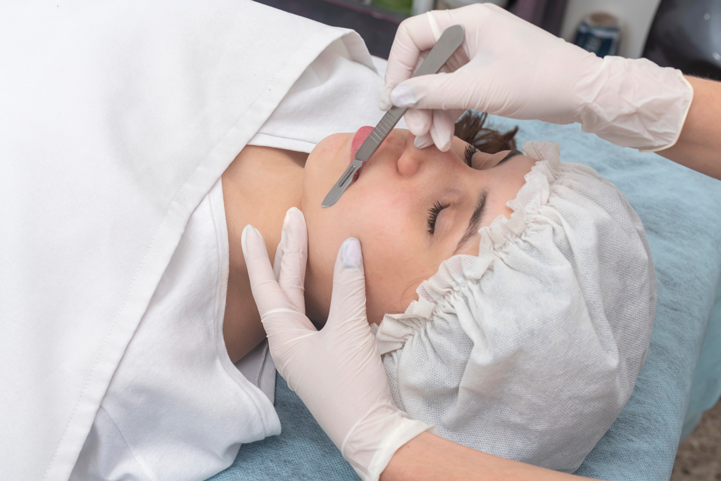 Why Dermaplaning Is The Ultimate Exfoliation For Smooth Skin